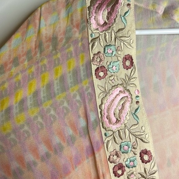 Anthropologie Soft Surroundings Embroidered Floral Colorful Open Kimono - Picture 4 of 10
